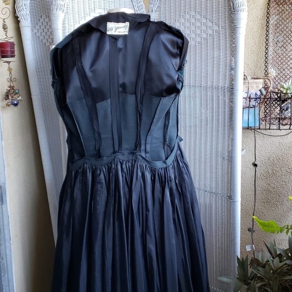 GiGi Young NY Vintage coat. - Picture 5 of 6